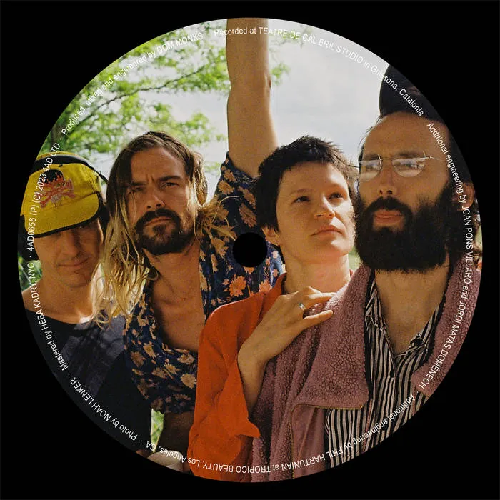 Big Thief – Vampire Empire Big Thief – Vampire Empire