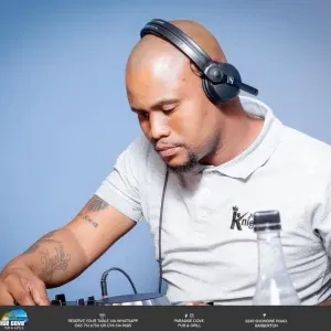 Knight SA – Just Bee U Knight ft. Bee Bar Knight SA – Just Bee U Knight ft. Bee Bar