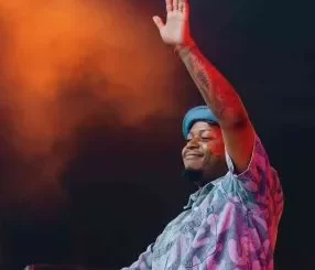 Kelvin Momo - House of Yanos (Private School Amapiano Mix) Kelvin Momo – House of Yanos (Private School Amapiano Mix)