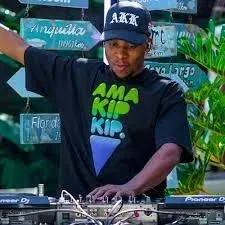 Romeo Makota – Amapiano Mix (28 June) Romeo Makota – Amapiano Mix (28 June)