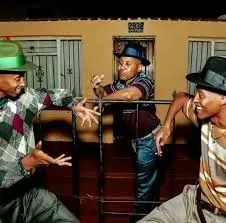 Scotts Maphuma & Felo Le Tee – Quantum ft. Thabza Tee Scotts Maphuma & Felo Le Tee – Quantum ft. Thabza Tee