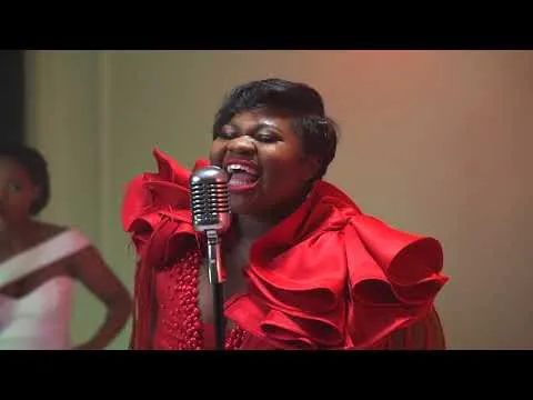 Sneziey – Izulu (Live In Studio) Sneziey – Izulu (Live In Studio)