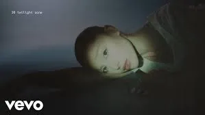 Ariana Grande – twilight zone