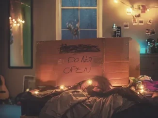 The Chainsmokers & Coldplay - Something Just Like This Memories...Do Not Open The Chainsmokers