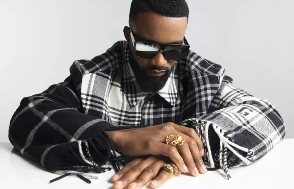 Fally Ipupa Tokooos II (Bonus Version) Fally Ipupa Tokooos II (Bonus Version)