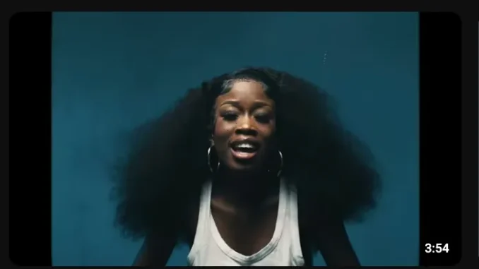 Piano City – Amalanga ft Kelvin Momo, Thatohatsi, Tracy & Pyy Log Drum King Piano City – Amalanga ft Kelvin Momo, Thatohatsi, Tracy & Pyy Log Drum King